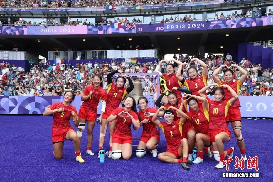 中国健儿巴黎奥运多点突破 邓雅文孙佳琪晋级决