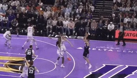 卡森-华莱士领跑联盟抢断榜 雷霆防守体系助其冲