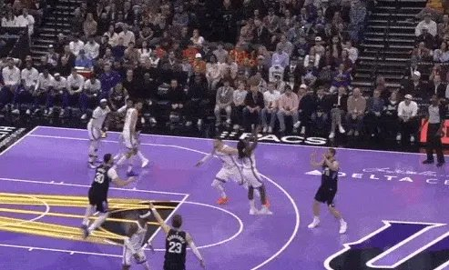 卡森-华莱士领跑联盟抢断榜 雷霆防守体系助其冲