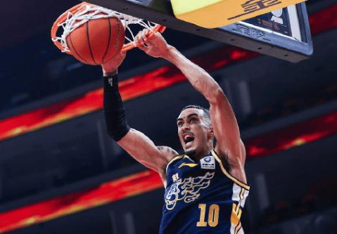 广东男篮惨败福建暴露内线短板 山西全力冲击季